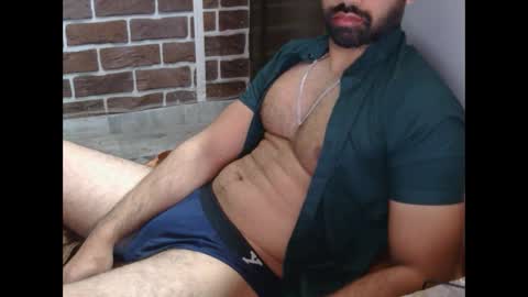 Vicky online show from 01.27.25