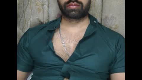 Vicky online show from 01.30.25