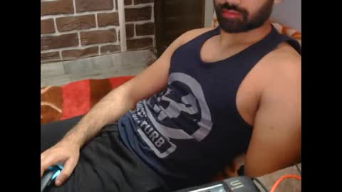 Vicky online show from 02.05.25