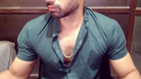 Vicky online show from 10.17.25