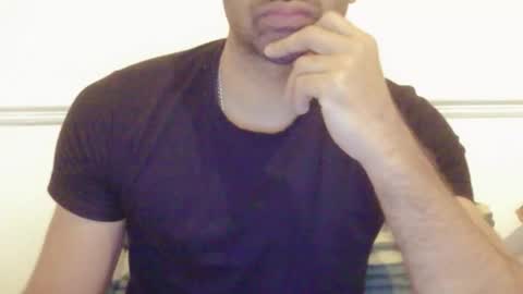 Vicky online show from 11.27.25