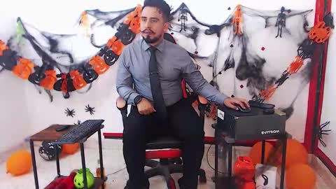 Kaleth online show from 10.27.25