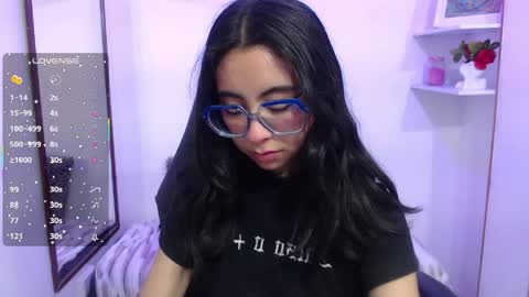 Snapshot of kalilowe_ chatting on 06.03.26 Kali online show from 06.03.26