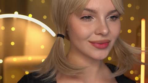 Please call me Kalisa online show from 12.12.24