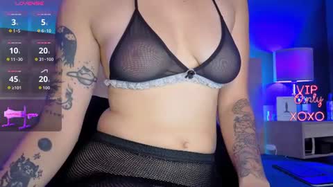Snapshot of kallen_kozuky chatting on 06.11.26 KALLEN online show from 06.11.26