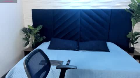 Snapshot of kamal_wolff chatting on 02.01.26 jhon online show from 02.01.26