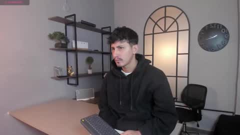 Snapshot of kamal_wolff chatting on 02.07.26 jhon online show from 02.07.26