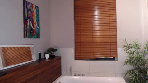 Snapshot of kamal_wolff chatting on 03.02.26 jhon online show from 03.02.26