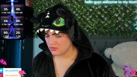 Snapshot of kami_22 chatting on 02.12.25 camilo  independent model online show from 02.12.25