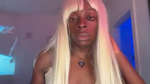 Snapshot of kamikazi777 chatting on 11.04.25 kamikazi777 online show from 11.04.25