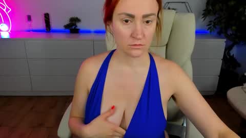 kamilahot25 online show from 10.19.25