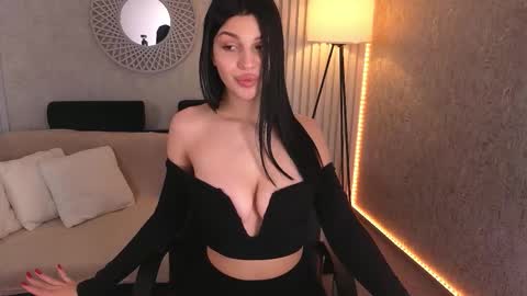 KamilaJuicy online show from 03.05.26