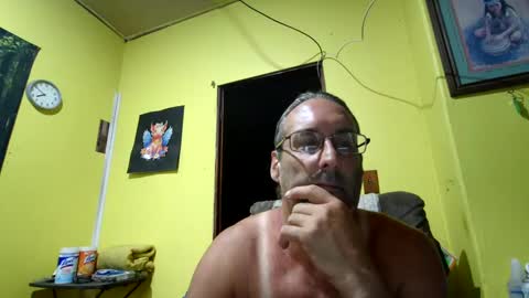 Snapshot of kansasfarmer1 chatting on 10.13.25 kansasfarmer1 online show from 10.13.25