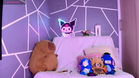 kaoriille online show from 04.18.26