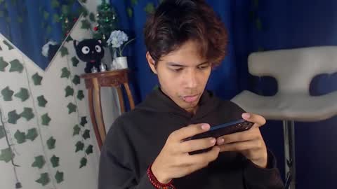 Kaori Matsui online show from 12.17.25