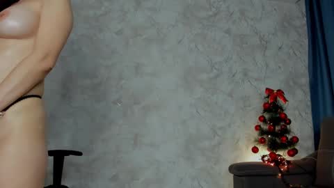 Emma online show from 12.29.24