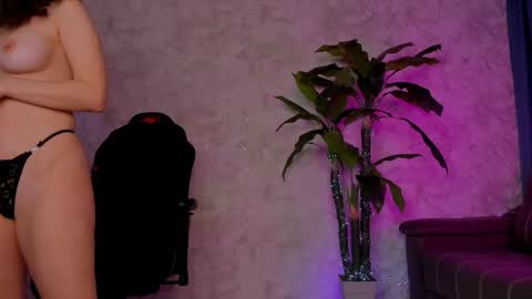 Emma online show from 02.26.25