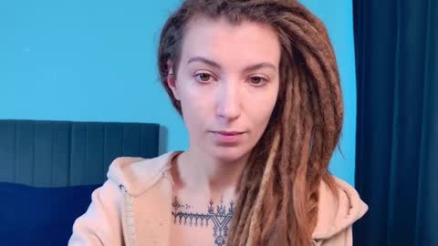 Kara online show from 10.15.25