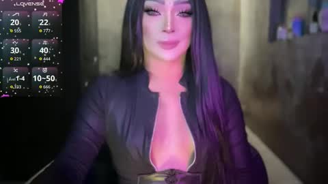 Snapshot of kardeyfynes chatting on 10.09.25 MARIA online show from 10.09.25