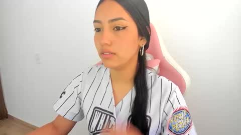 karely_sweet_ online show from 05.22.26