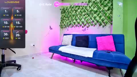 Snapshot of karen_ariass chatting on 06.17.26 Karen online show from 06.17.26