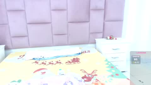 Snapshot of karen_davids chatting on 01.15.25 karen online show from 01.15.25