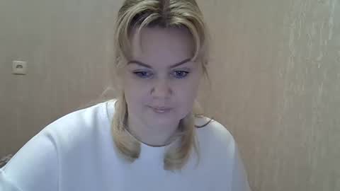 karennelsonx online show from 02.02.25