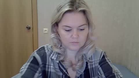 karennelsonx online show from 02.25.26