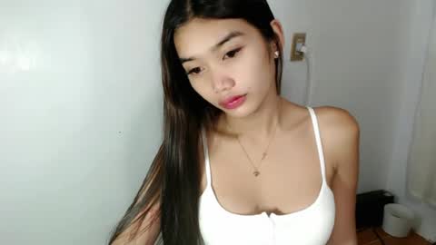 Snapshot of karina_goddess chatting on 07.19.26 karina online show from 07.19.26
