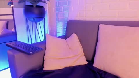 Kari online show from 01.31.25