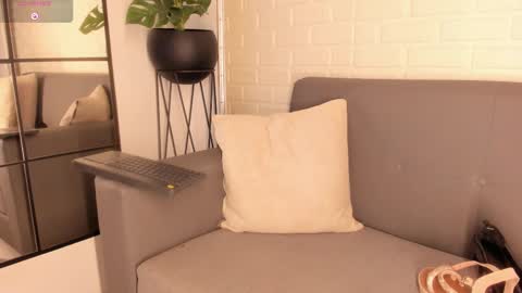 Kari online show from 03.04.25