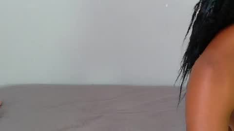 Snapshot of karina_lopez7 chatting on 12.16.25 karina_lopez7 online show from 12.16.25