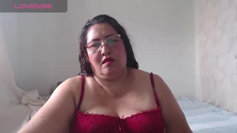 Snapshot of karina_turbay chatting on 12.16.24 Karina online show from 12.16.24