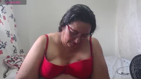 Snapshot of karina_turbay chatting on 09.22.25 Karina online show from 09.22.25