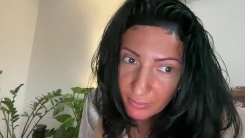 Karina online show from 02.08.25