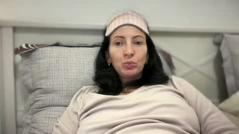 Karina online show from 02.15.25