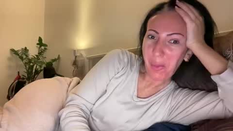 Snapshot of karinablair chatting on 04.06.26 Karina online show from 04.06.26