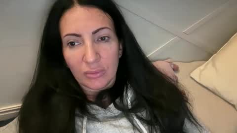 Snapshot of karinablair chatting on 04.15.26 Karina online show from 04.15.26
