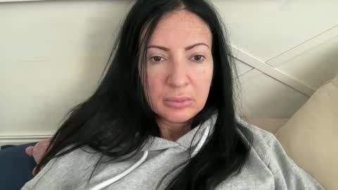 Snapshot of karinablair chatting on 04.16.26 Karina online show from 04.16.26