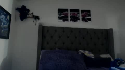 Snapshot of karinakummings chatting on 12.01.25 karinakummings online show from 12.01.25