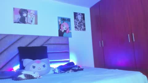 KARINNA  RAVEN online show from 01.14.26