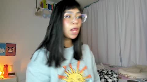 Snapshot of karla__1 chatting on 01.26.25 Ill be on at sunday see u Lynn  Could u help me to reach 100 Thmbs upp plssss   Independent girl 3 online show from 01.26.25