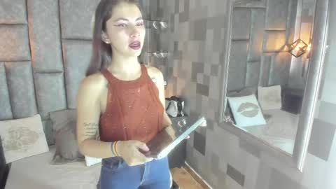 karla_crruz online show from 05.14.26