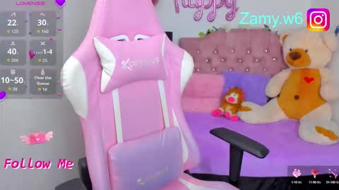 Snapshot of karla_cutee1 chatting on 10.08.25 karla online show from 10.08.25