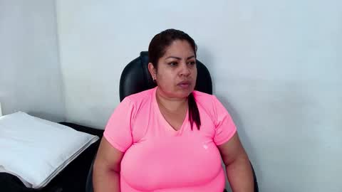 karla_hilton1 online show from 01.11.26