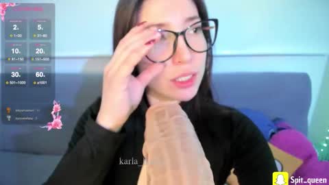 Snapshot of karla_honey_ chatting on 11.26.25 Karla online show from 11.26.25