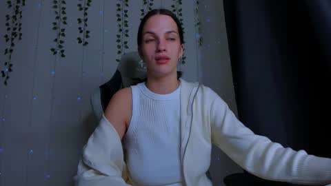 karla_lim online show from 10.17.25