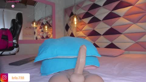 karolina  online show from 01.16.25