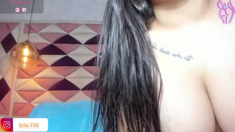 karolina  online show from 02.01.25