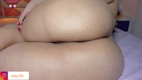 karolina  online show from 02.04.25